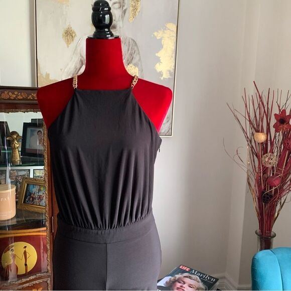 LAUNDRY BY SHELLI SEGAL HALTER  WIDE LEG JUMPSUIT BLACK 6 - Picture 4 of 10